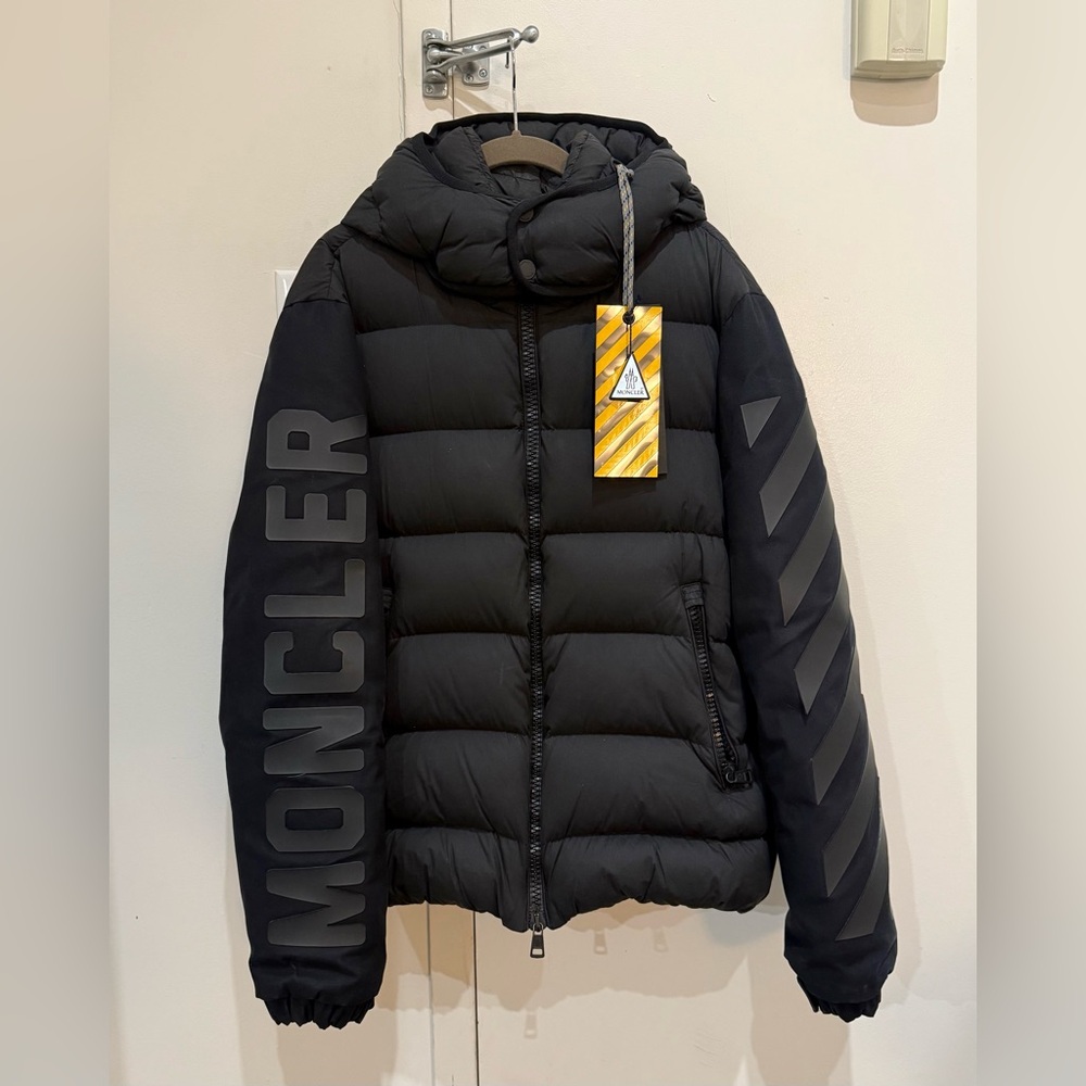 Moncler X Off-White 'Enclos' padded puffer jacket [SIZE 3]